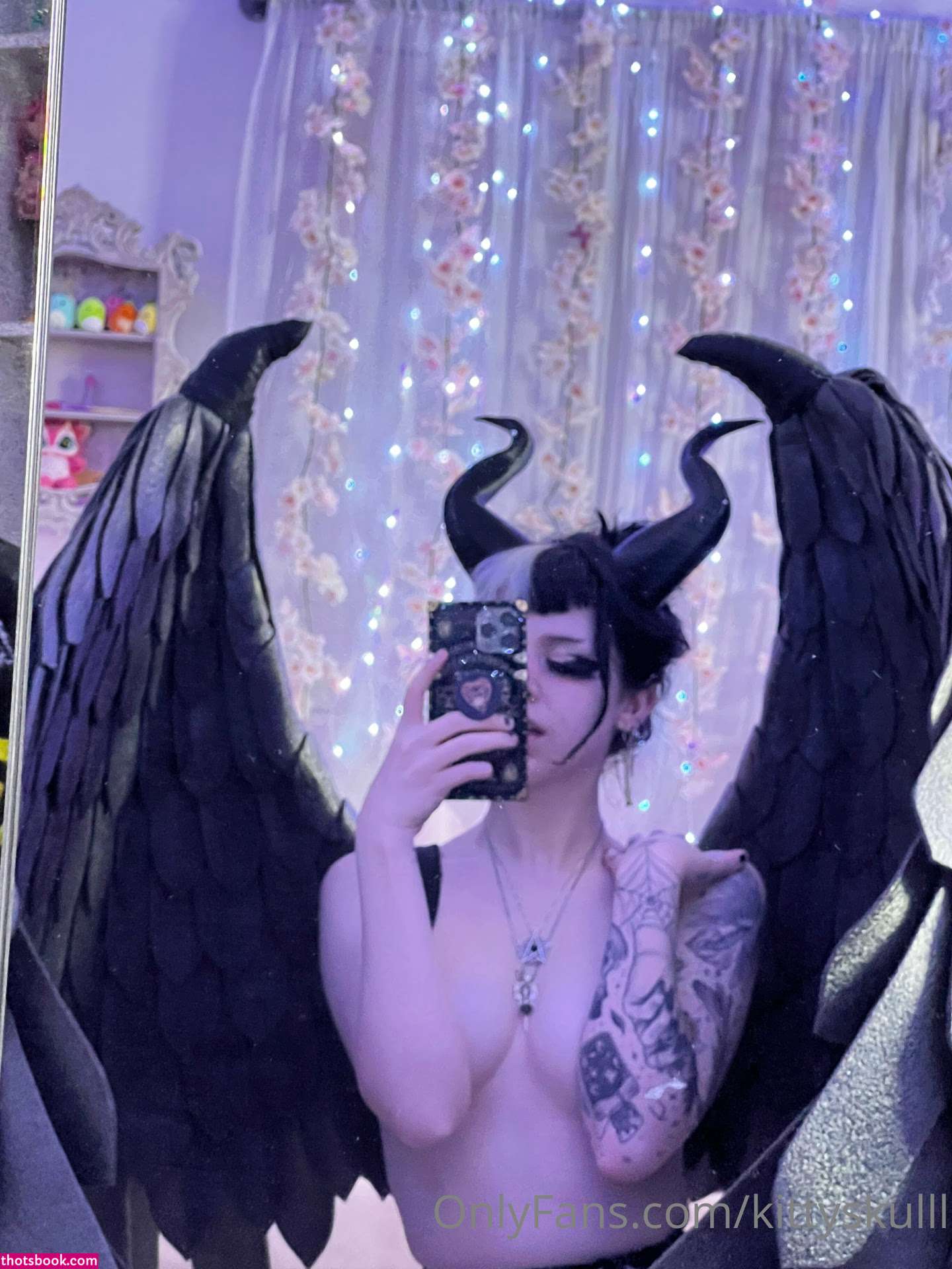 yeahimcaroline Photo #37