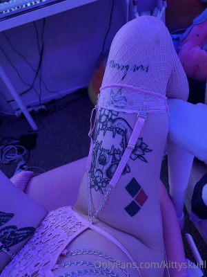 yeahimcaroline Photo #20