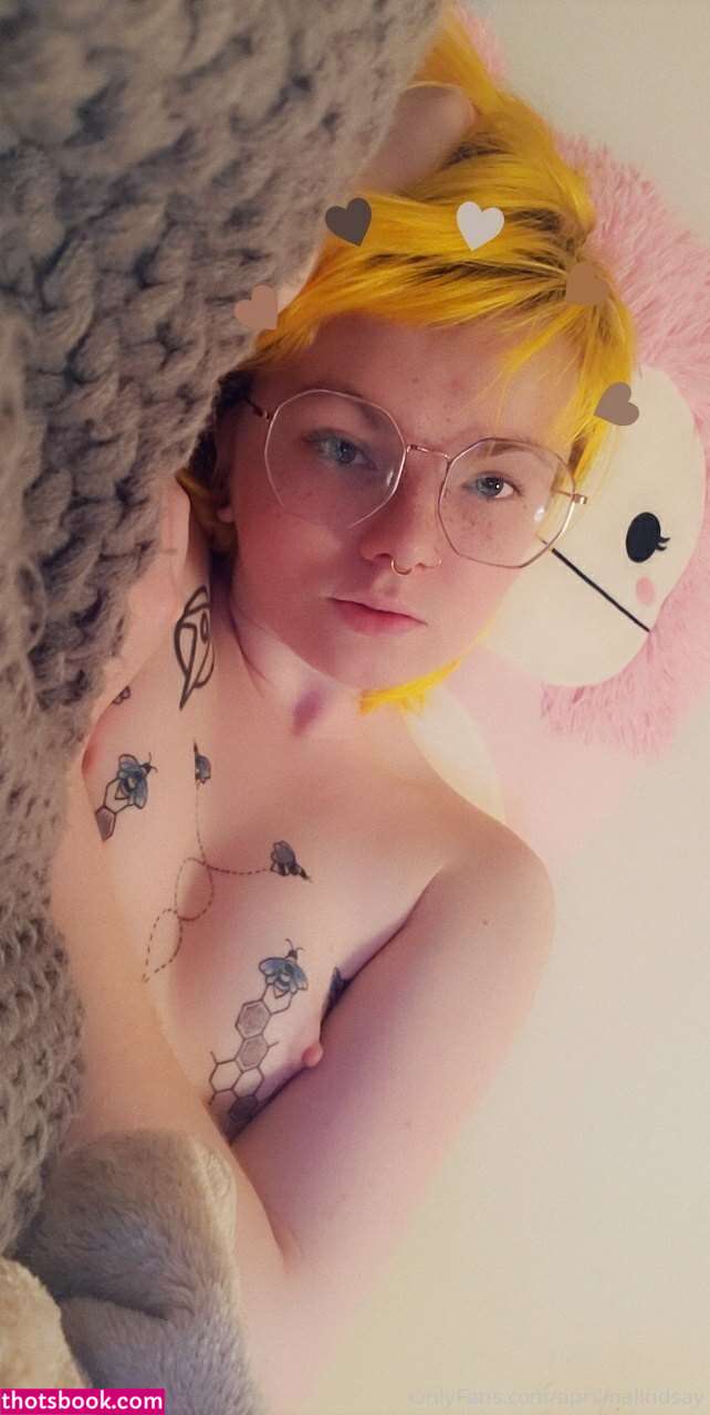 aprilinalindsay Photo #21