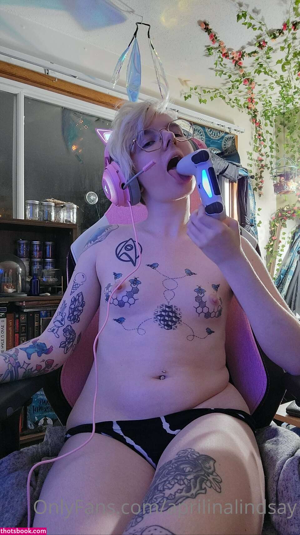 aprilinalindsay Photo #89