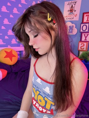 Belle Delphine Photo #5885