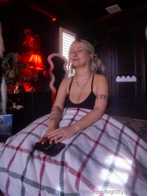 Bigtittygothegg Photo #268