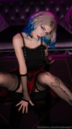 Trixy Blue Photo #170