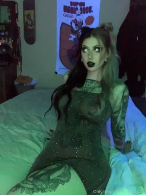 Dakota Alexandra Photo #19