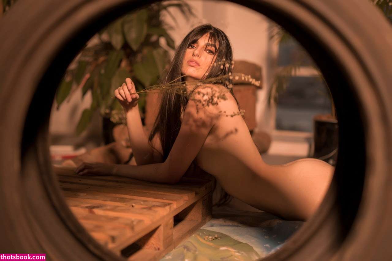 Holly Shit Photo #89