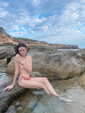 caitlinerinoneill Photo #24