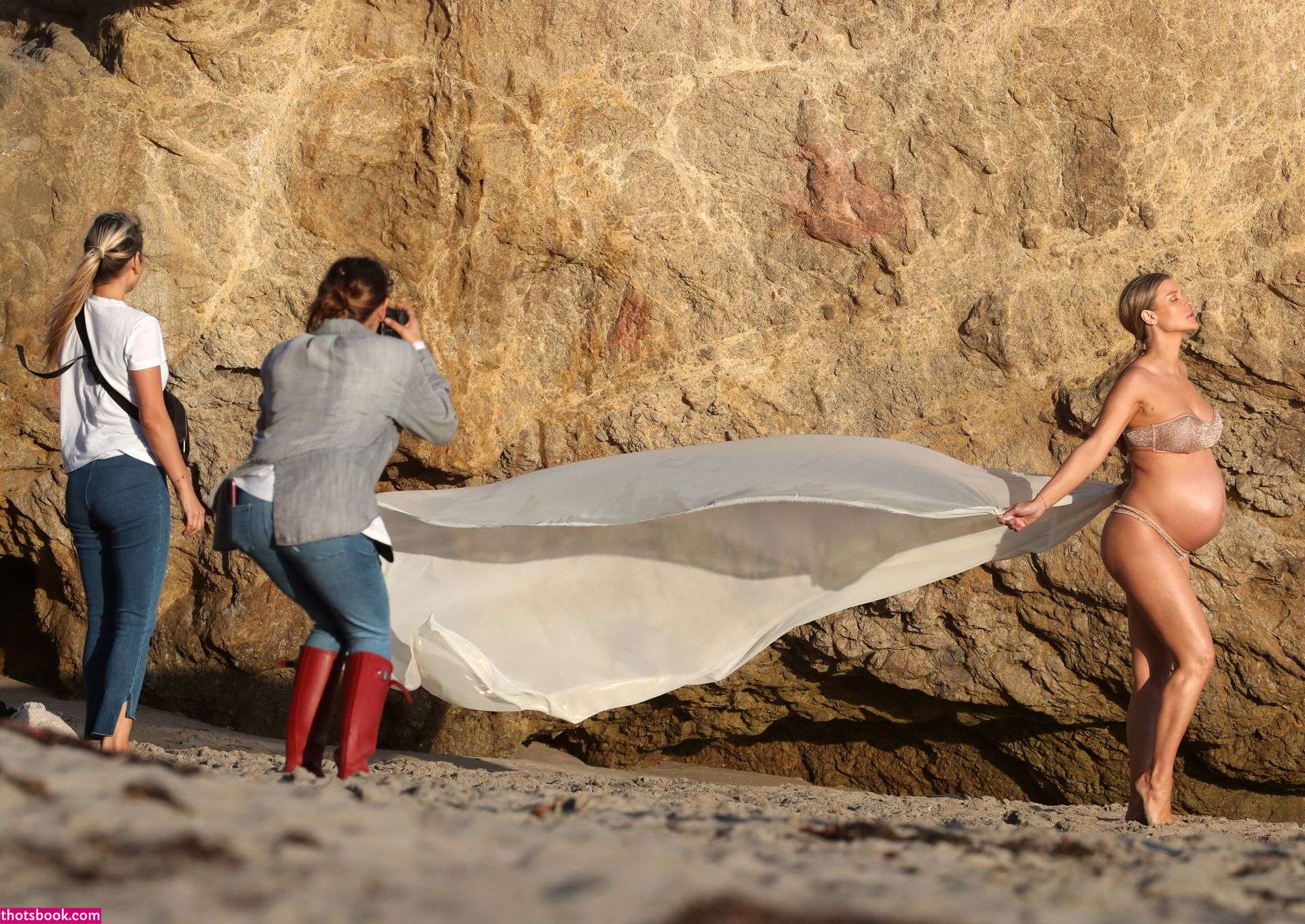 Joanna Krupa Photo #61