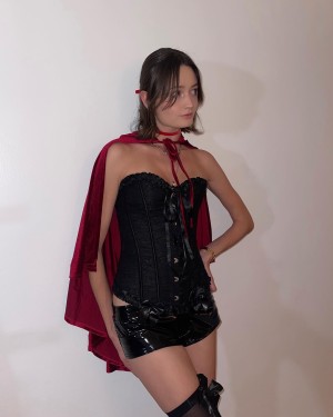 caitlinerinoneill Photo #68