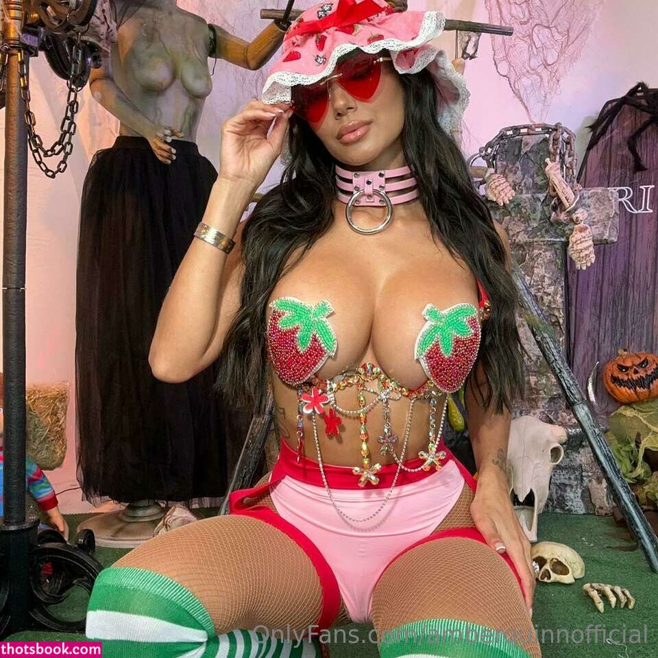 Amber Quinn Photo #43