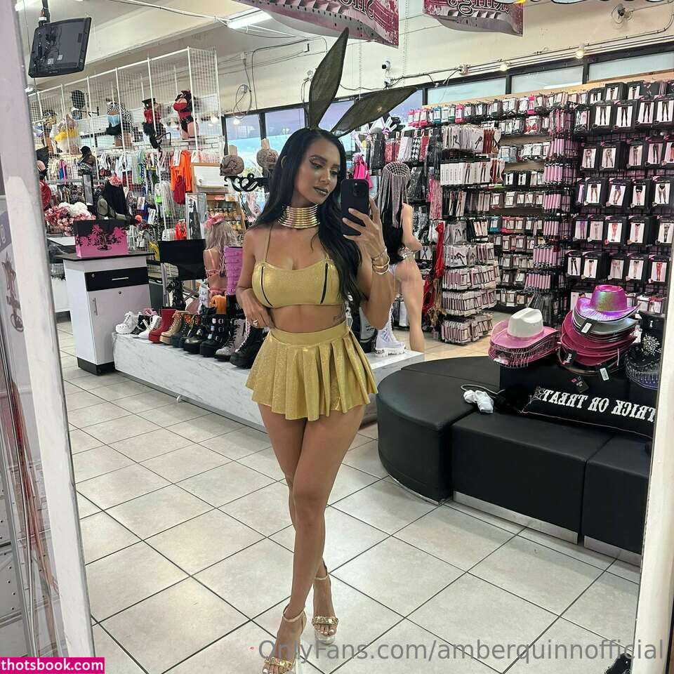 Amber Quinn Photo #52