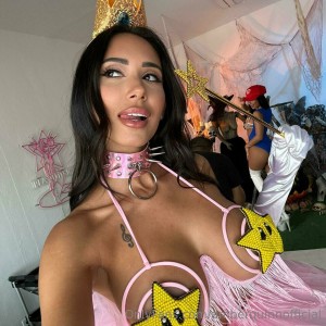 Amber Quinn Photo #48