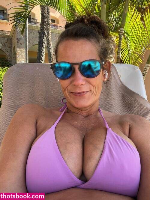 Annabelle Peaches Photo #58