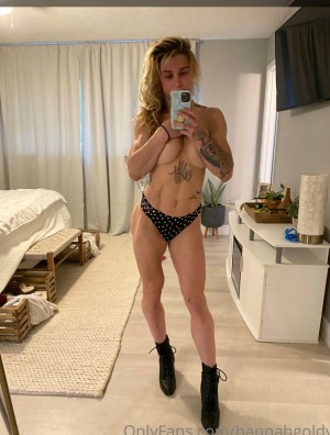 Hannah Goldy Photo #7