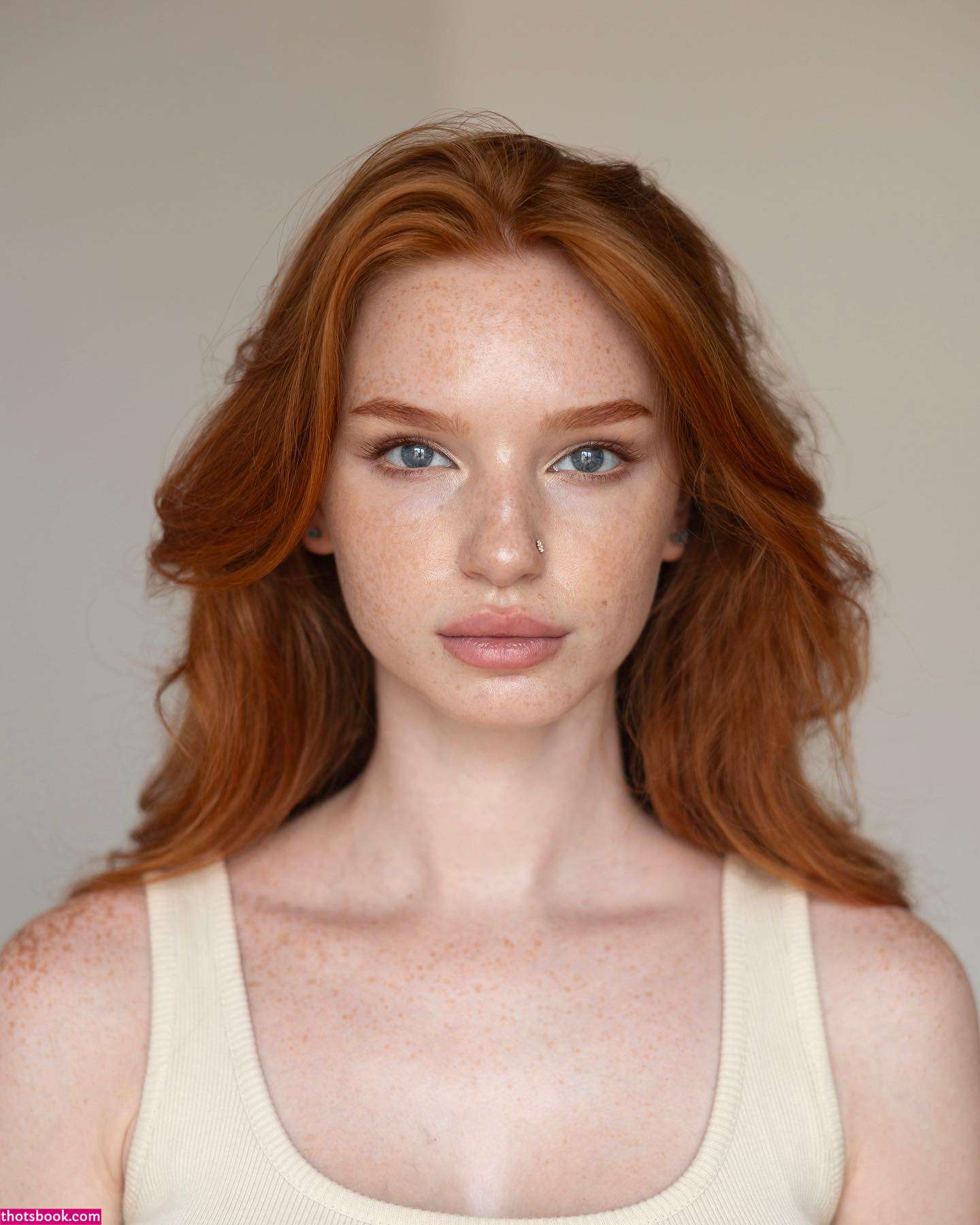 Myfoxyland Photo #44