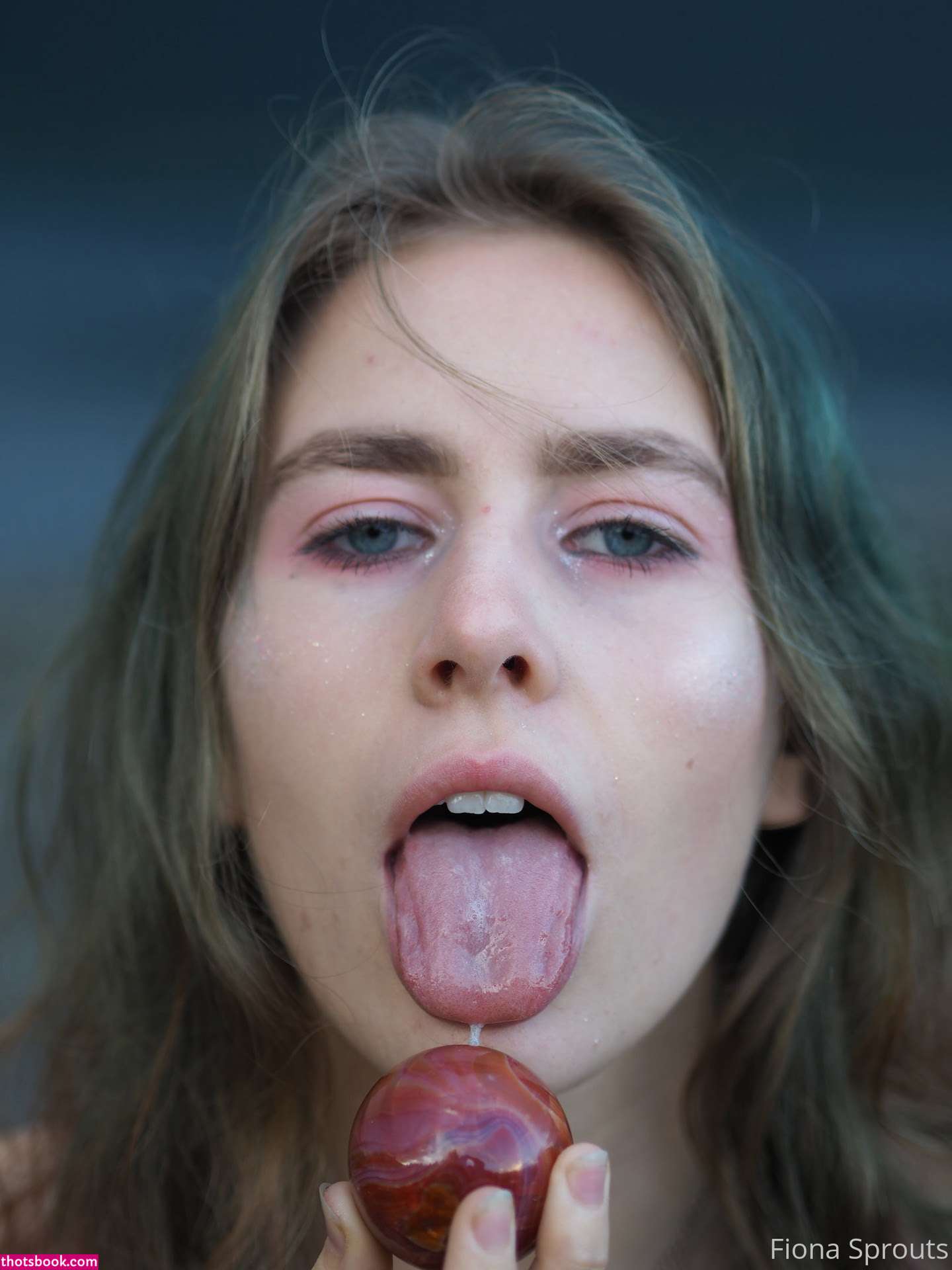 Fiona Sprouts Photo #84