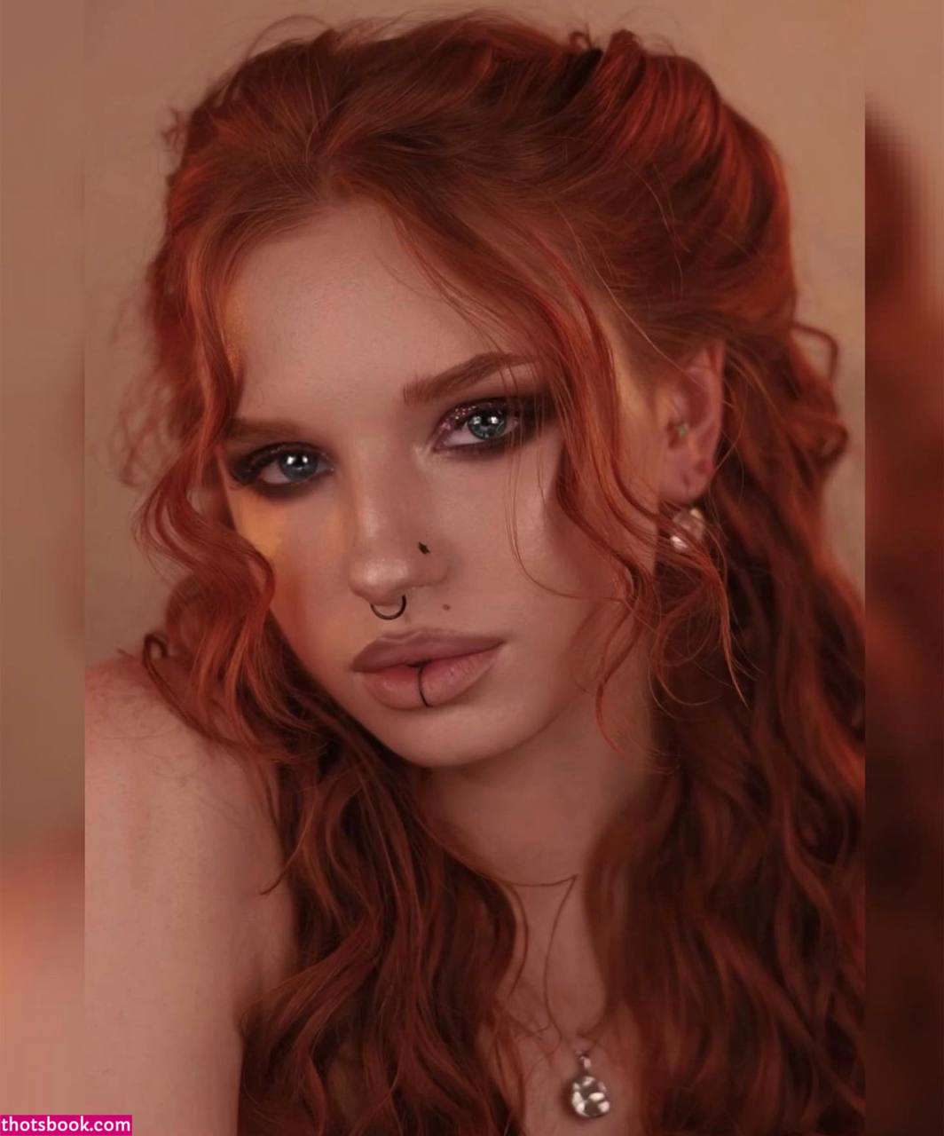 Myfoxyland Photo #57