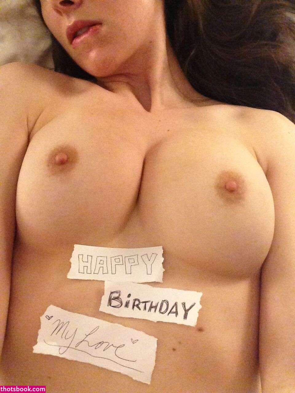 Alison Brie Photo #17