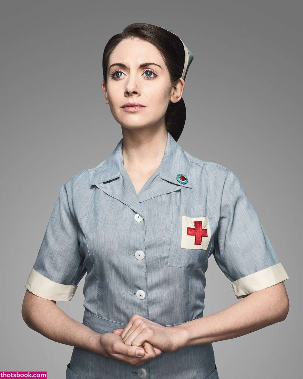 Alison Brie Photo #38