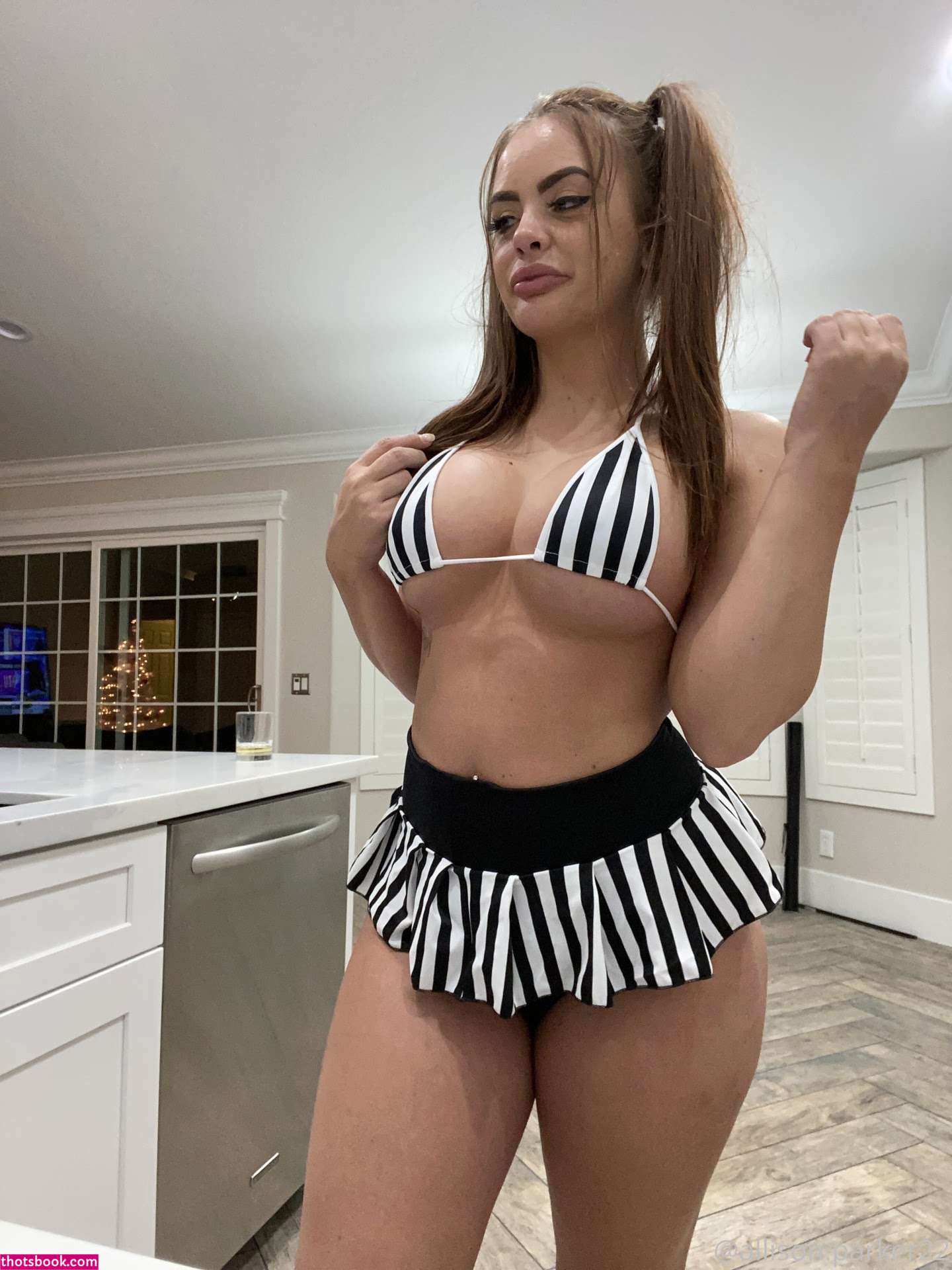 Allison Parker Photo #160