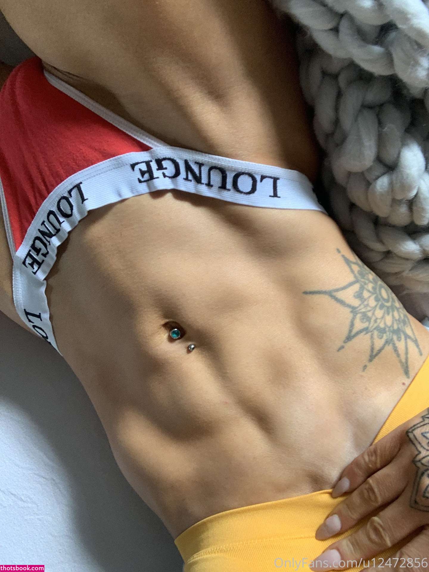 Jade Honey Photo #20