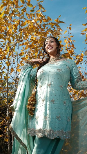 Rakhi Gillv Photo #26