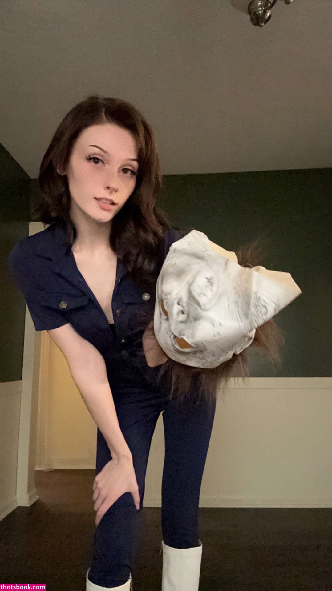 Soggyalien22 Photo #1