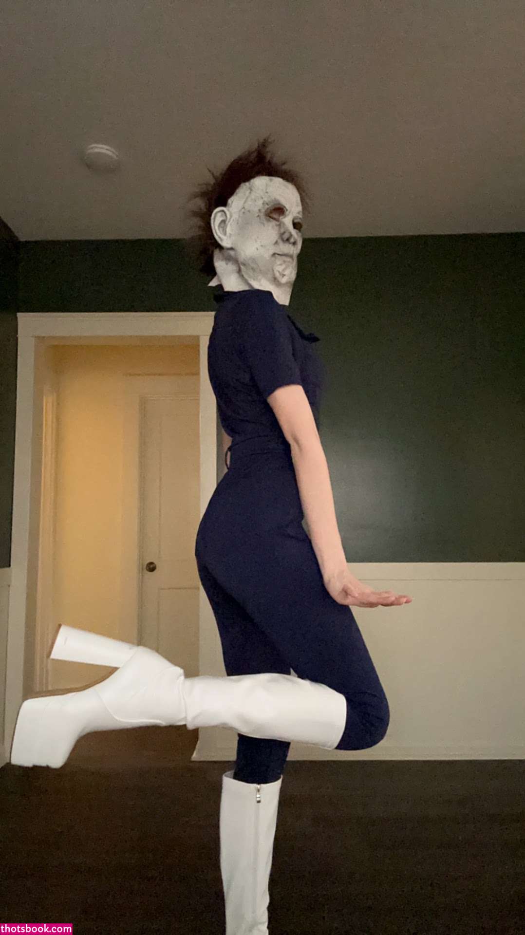 Soggyalien22 Photo #2