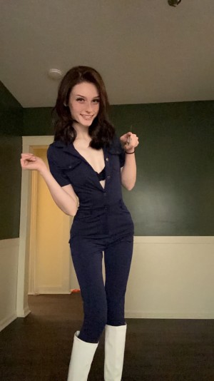 Soggyalien22 Photo #4