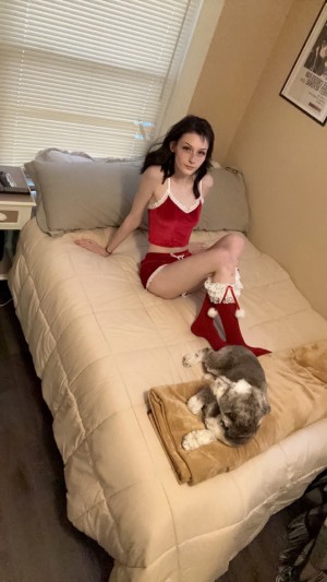 Soggyalien22 Photo #29