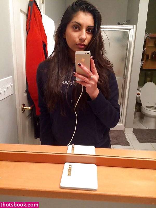 Iman Moosa Photo #27