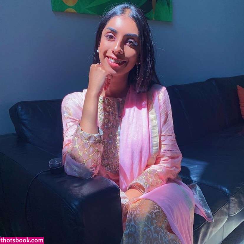 Iman Moosa Photo #50