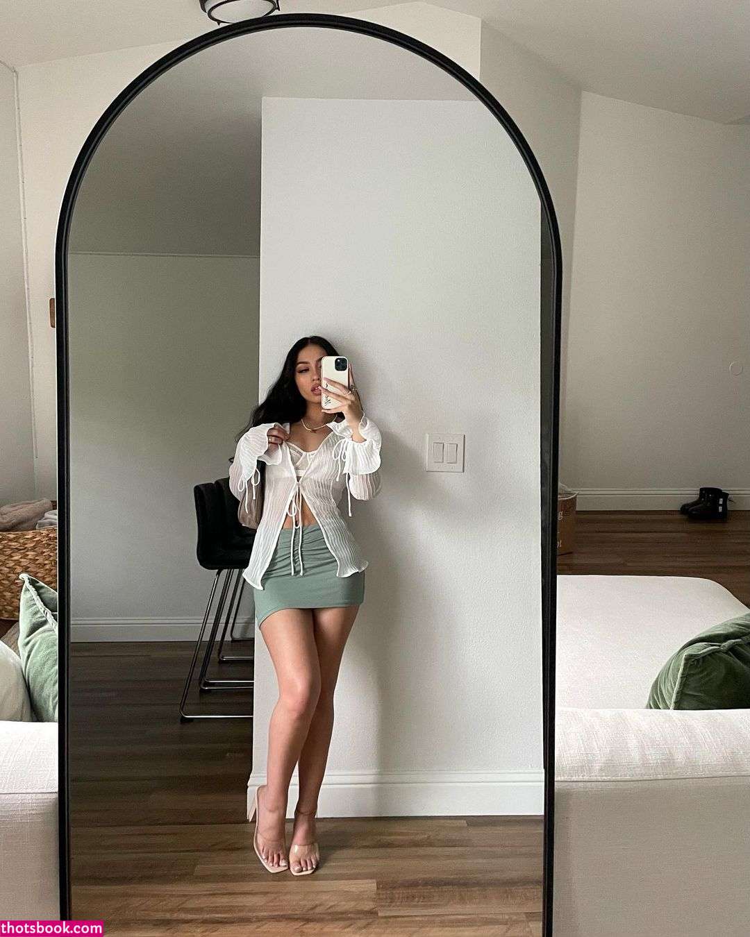 Melissa Estrella Photo #39