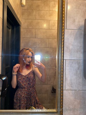 angelanhelina Photo #21