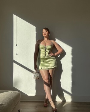 Iskra Lawrence Photo #55