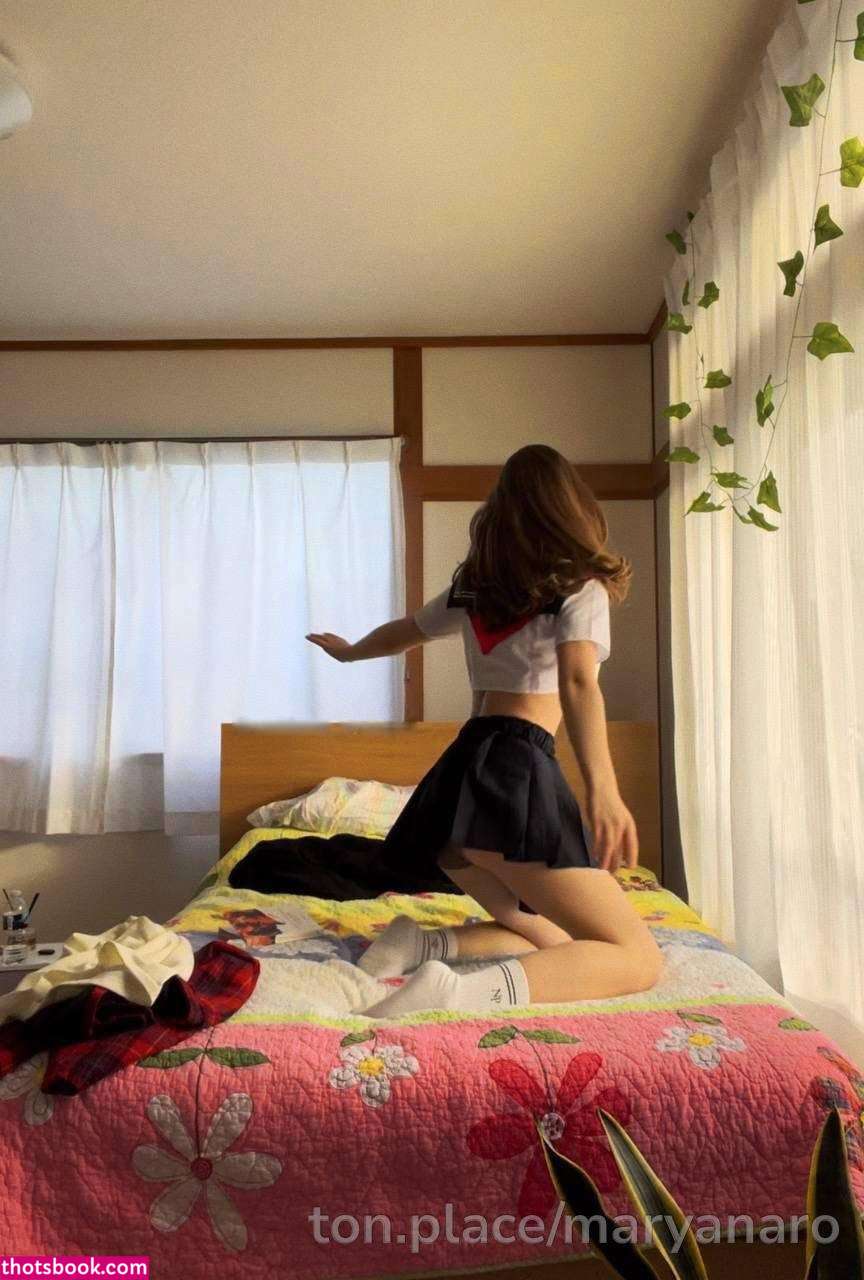 Maryana Ro Photo #164