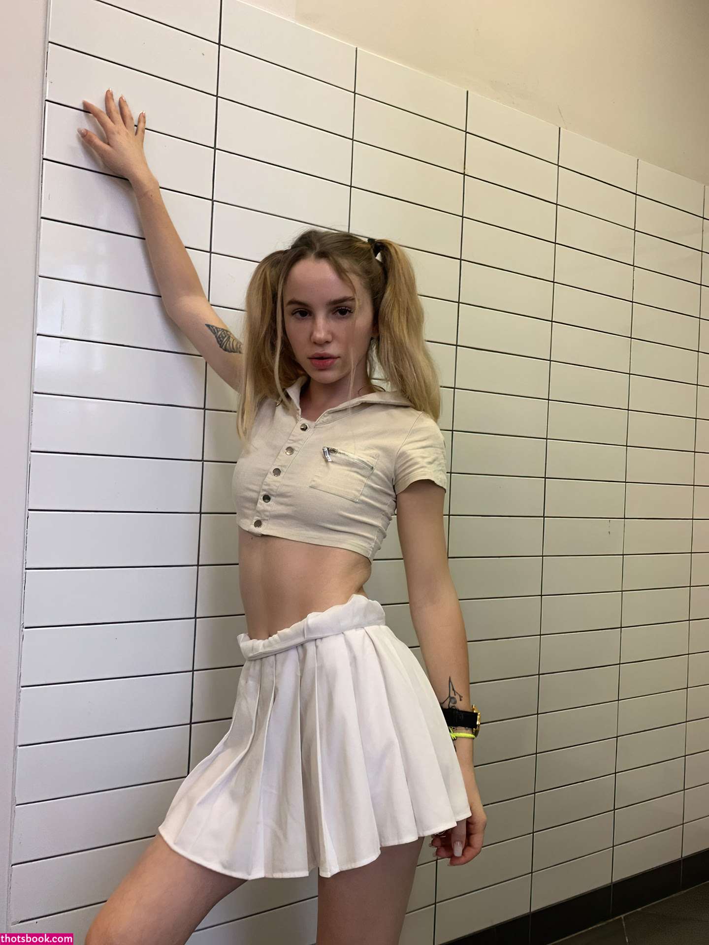 Maryana Ro Photo #188