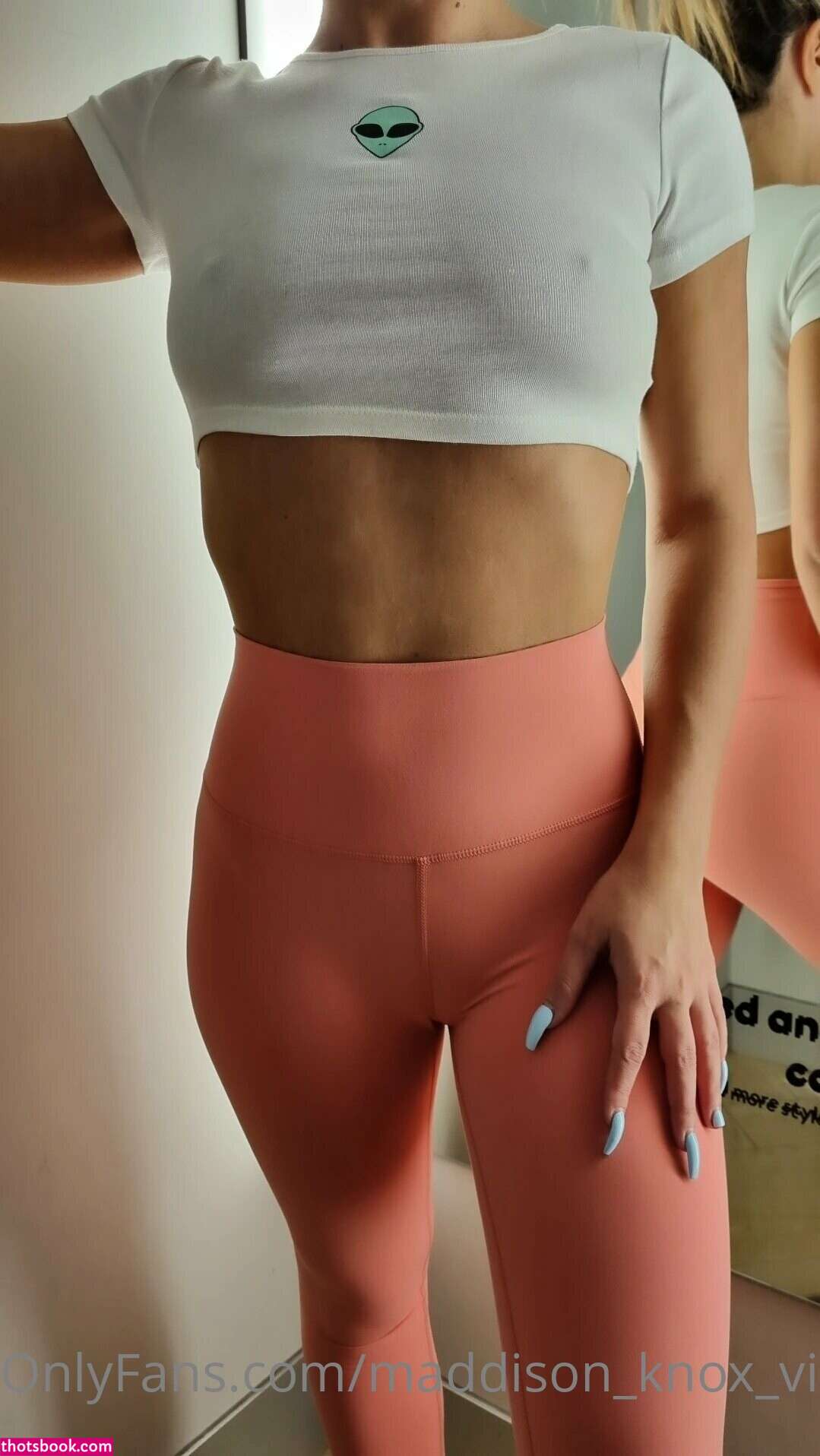 Maddison Knox Photo #16