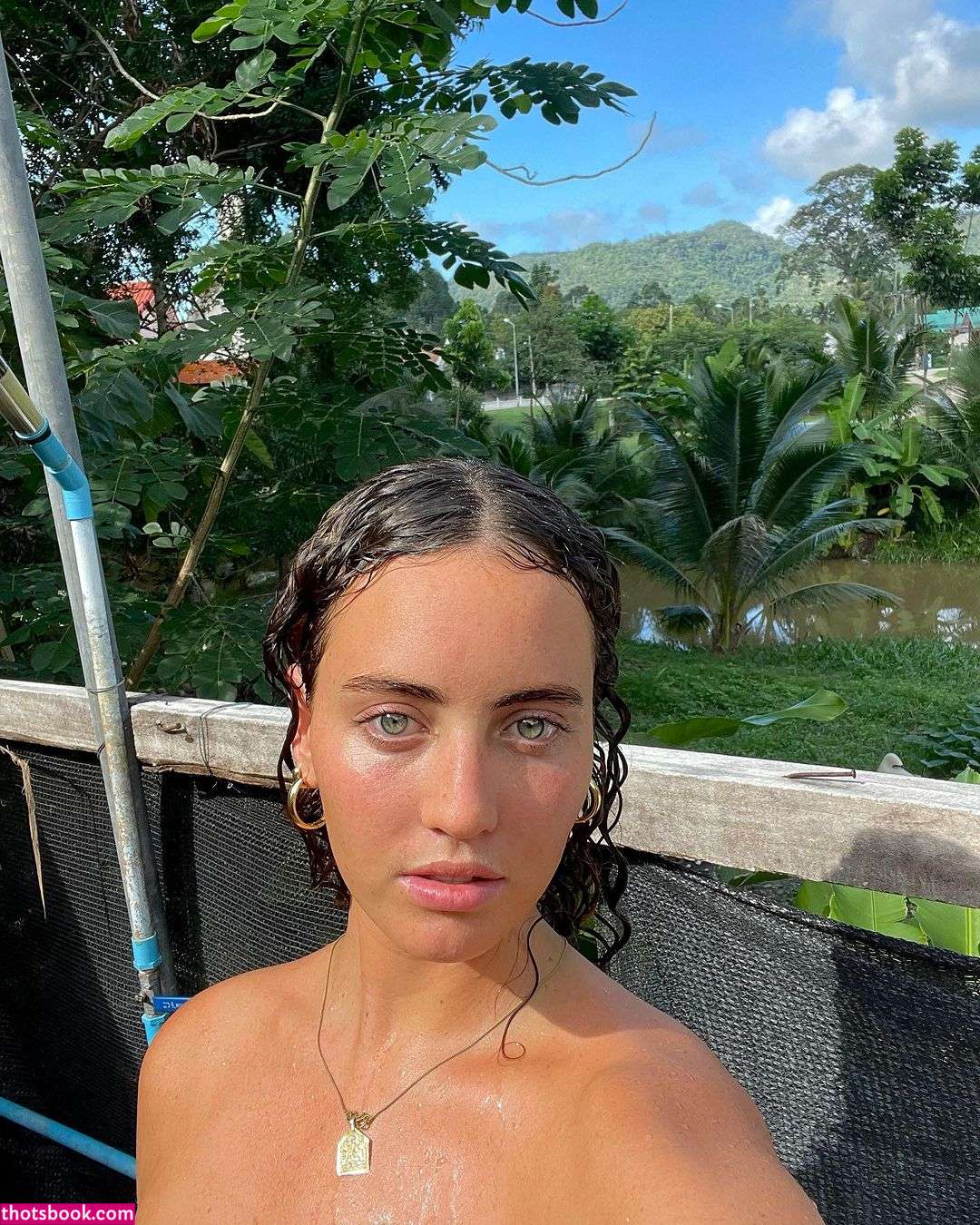 Ondine Mirosch Photo #6