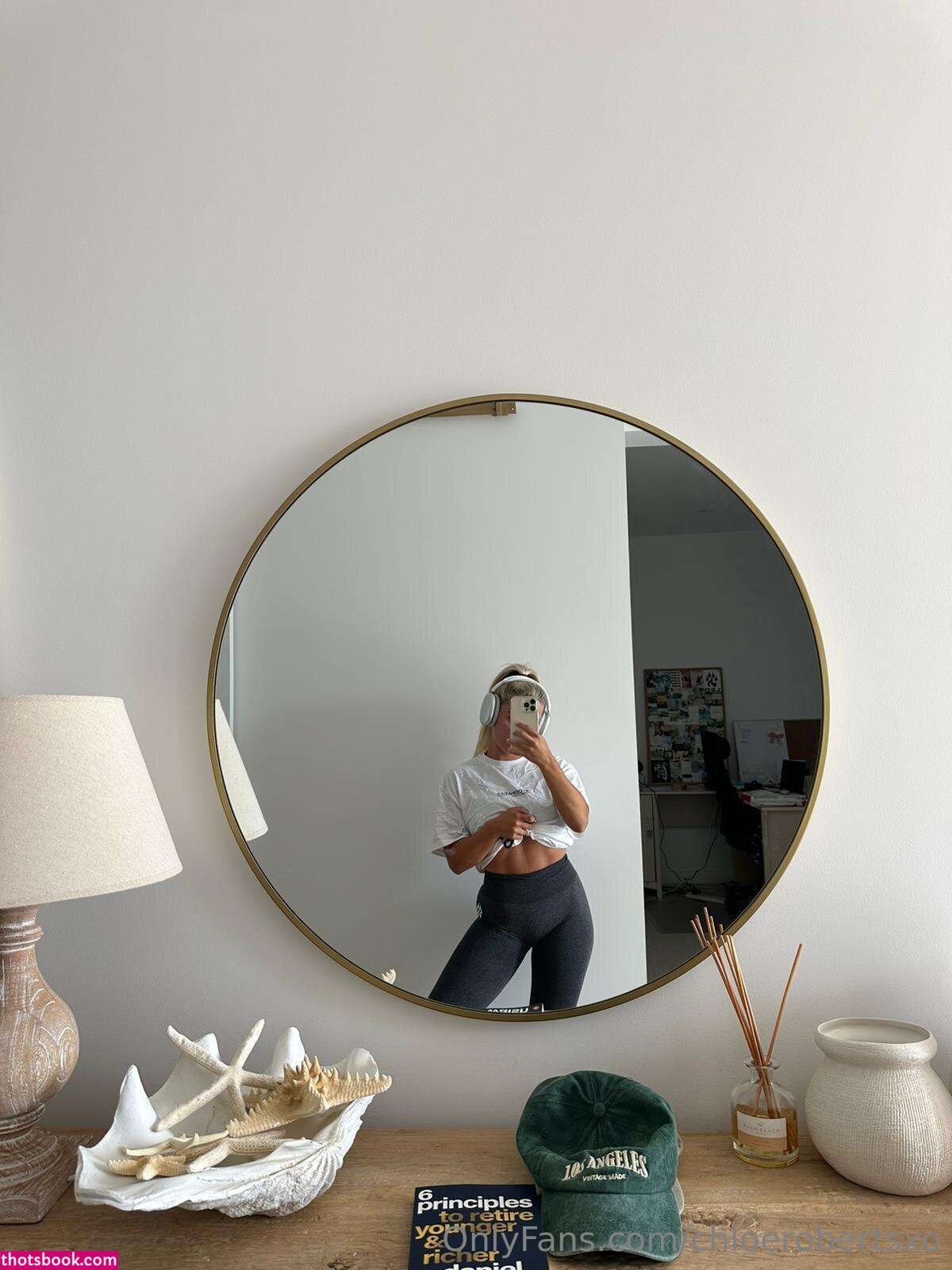 Chloe Roberts Photo #55