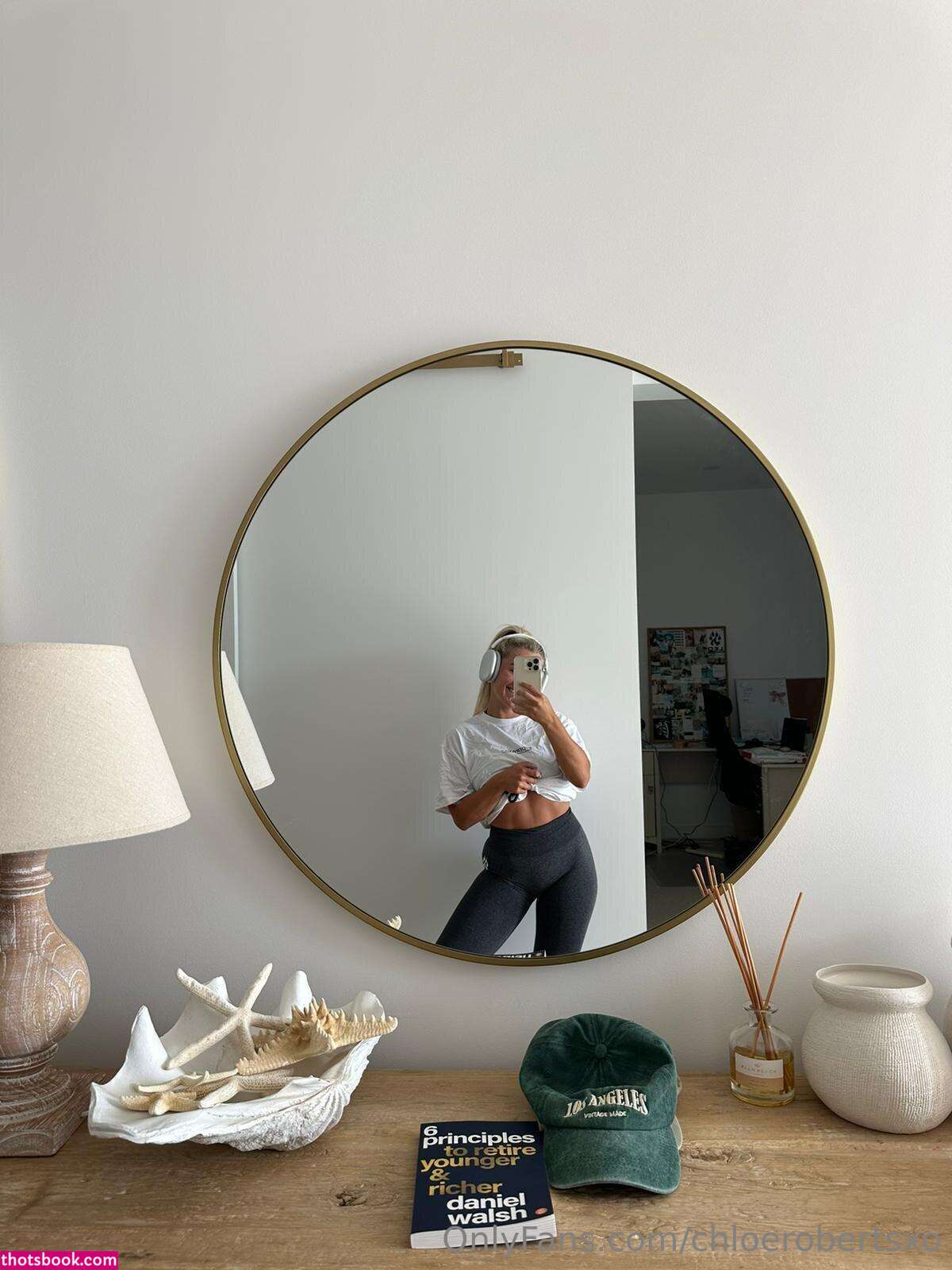 Chloe Roberts Photo #57