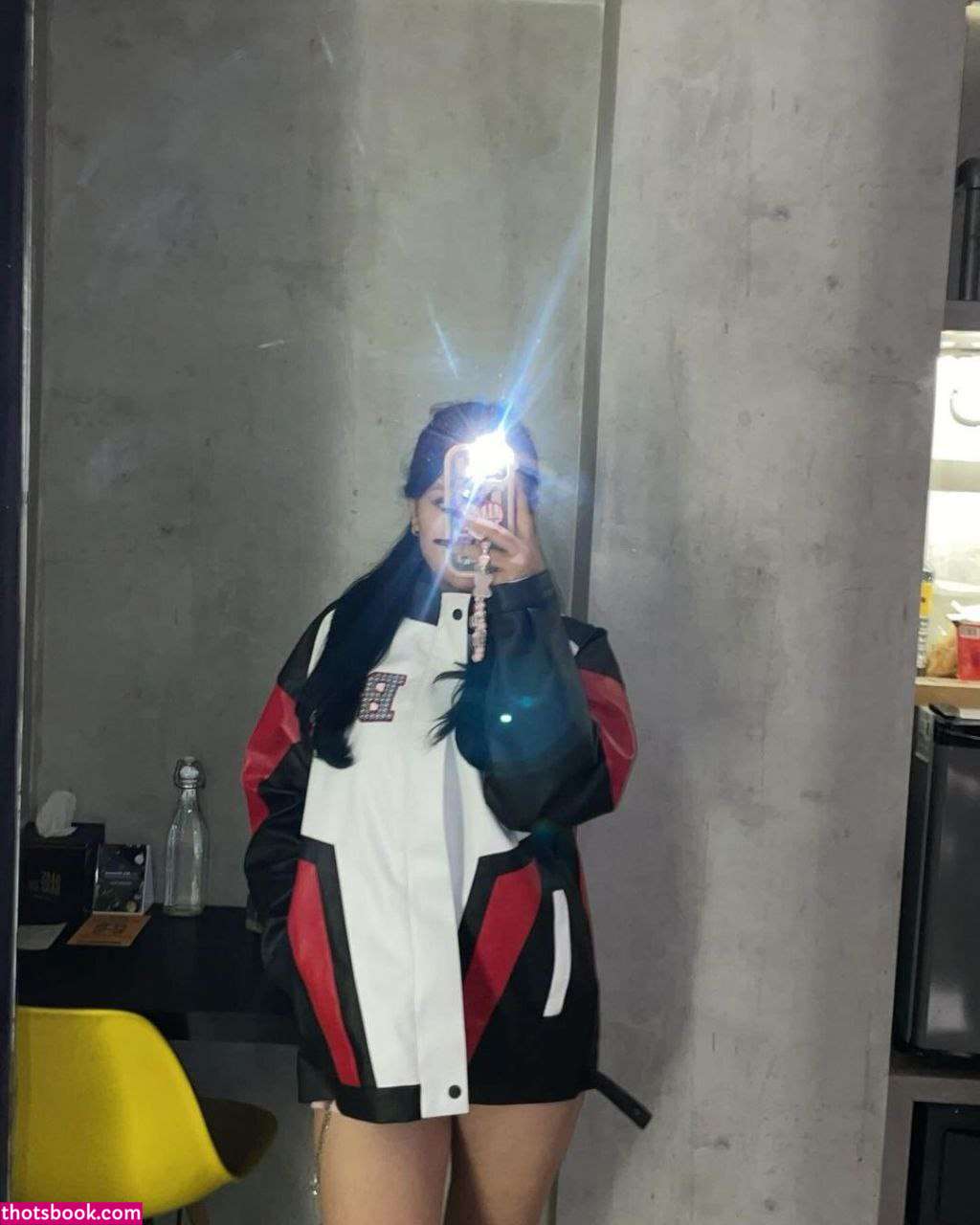 Ashyy Yyhsa Photo #26