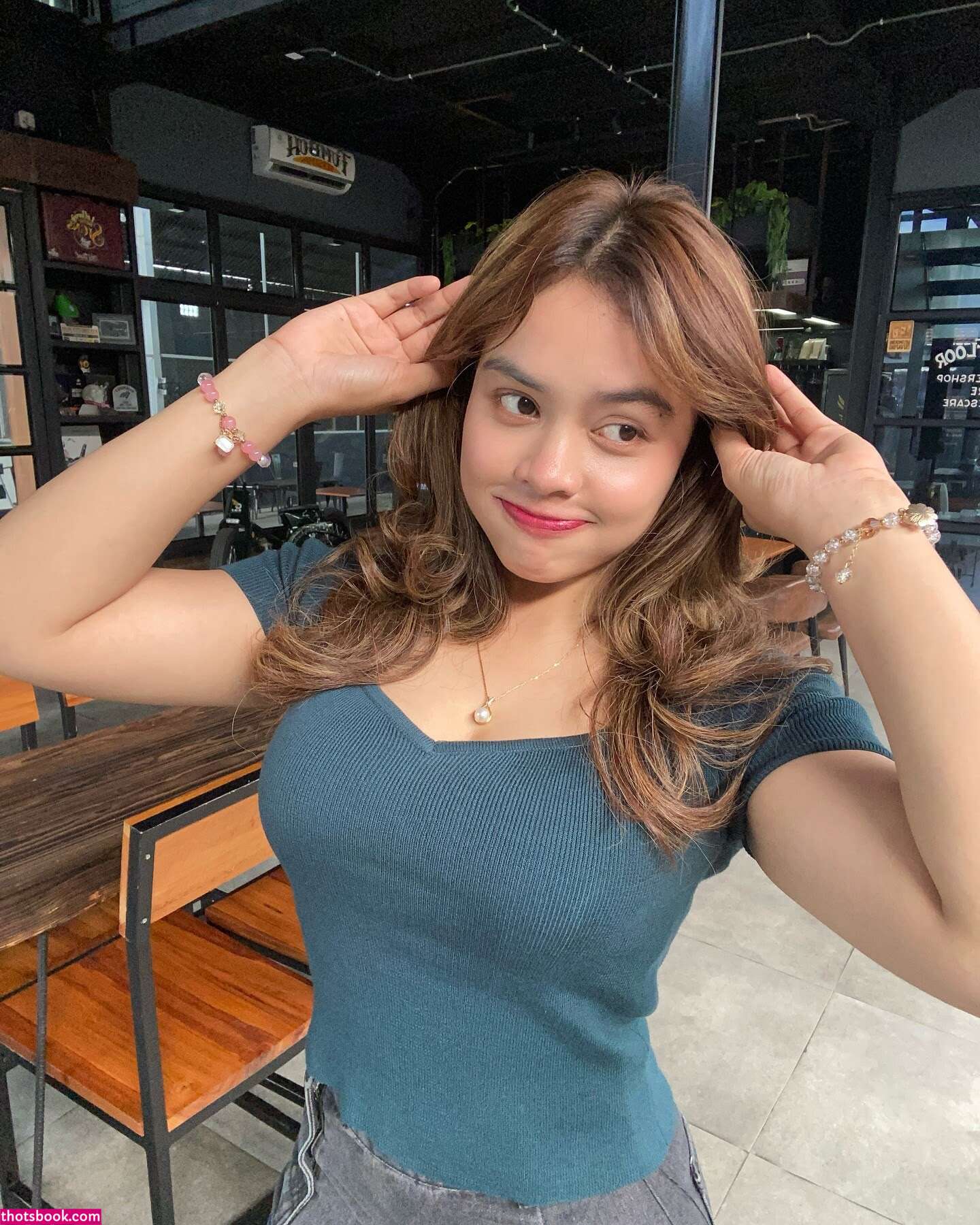 Kumachi Perona Photo #9