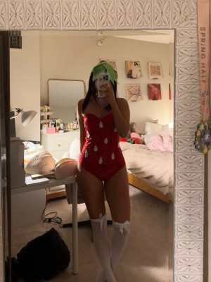 Sleepysoupgirl Photo #2