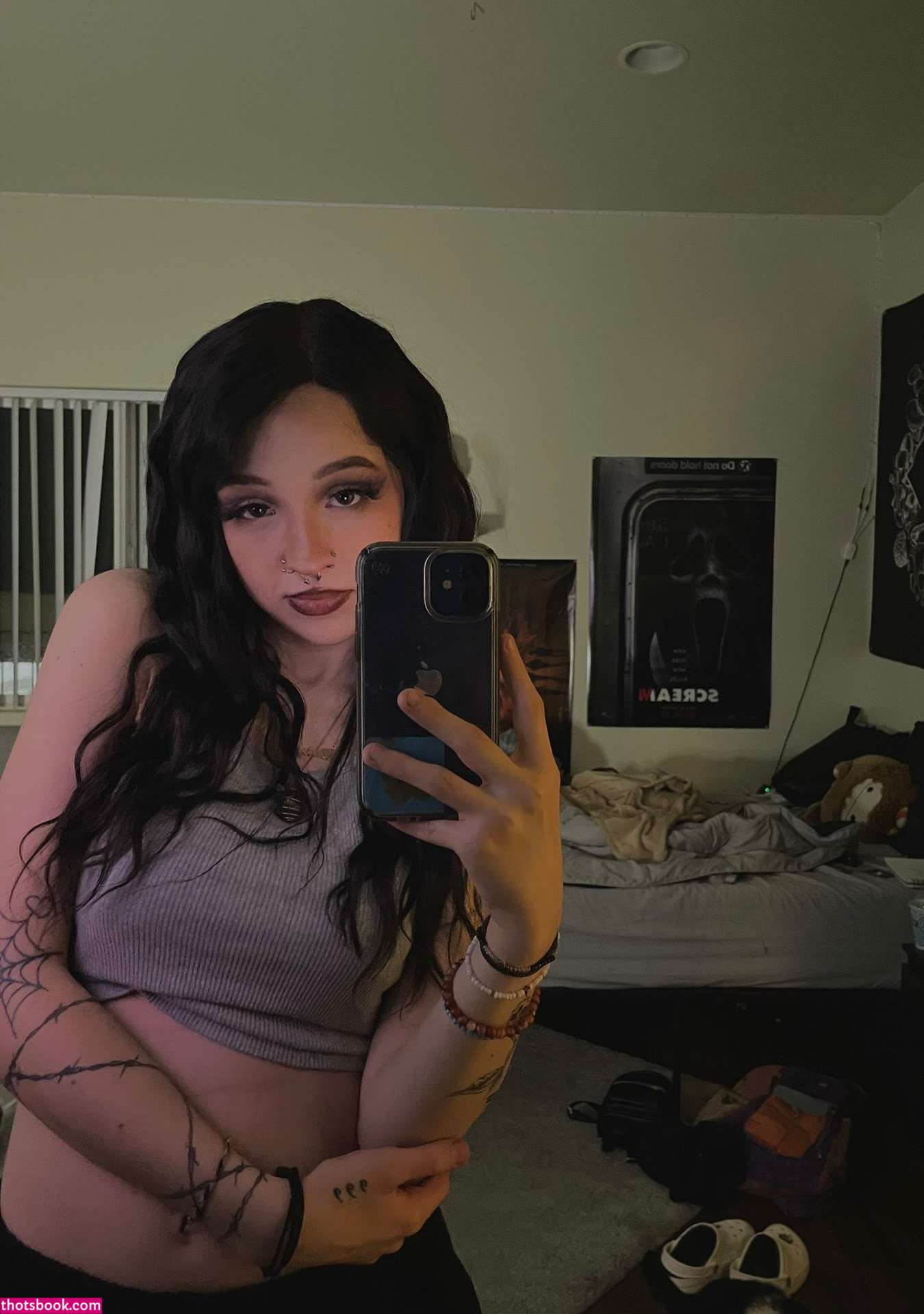 definitelynotd Photo #2