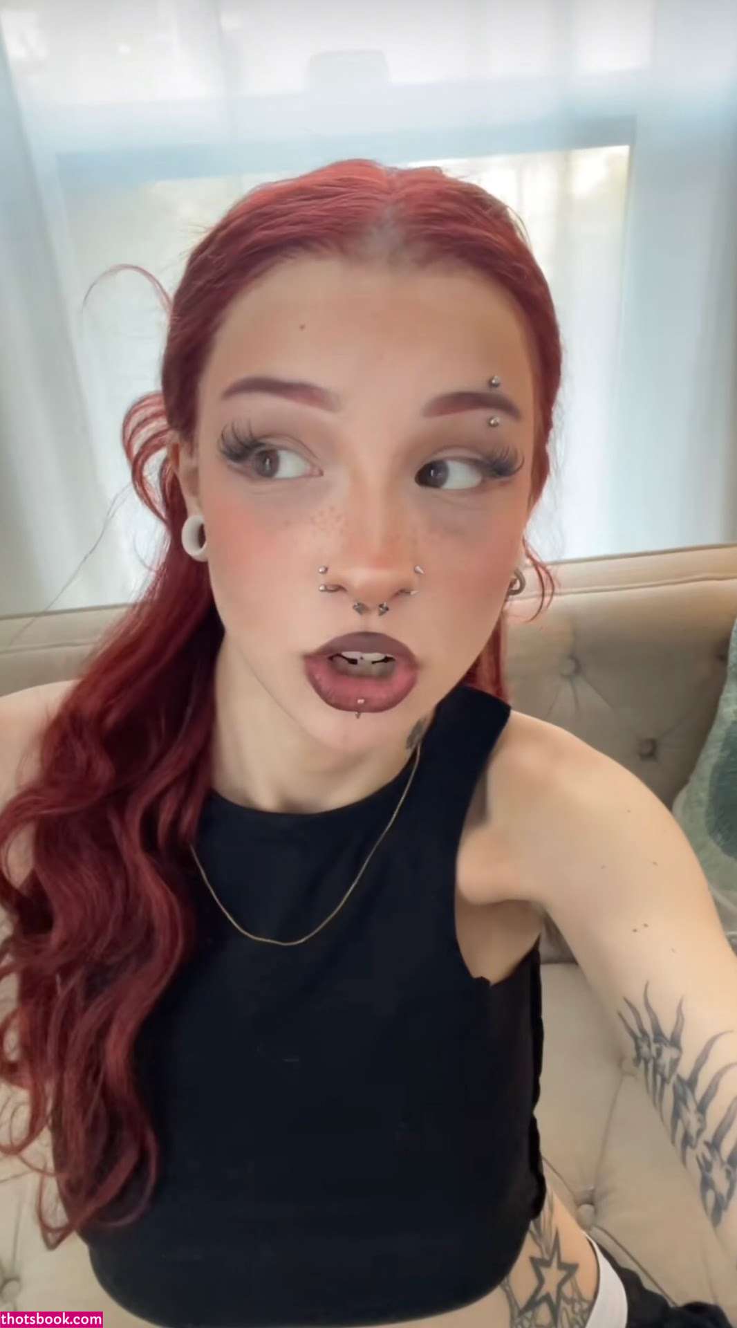 definitelynotd Photo #4