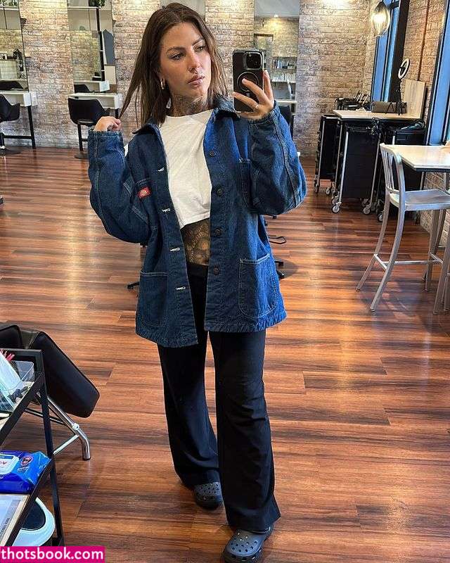 India Goldstien Photo #15