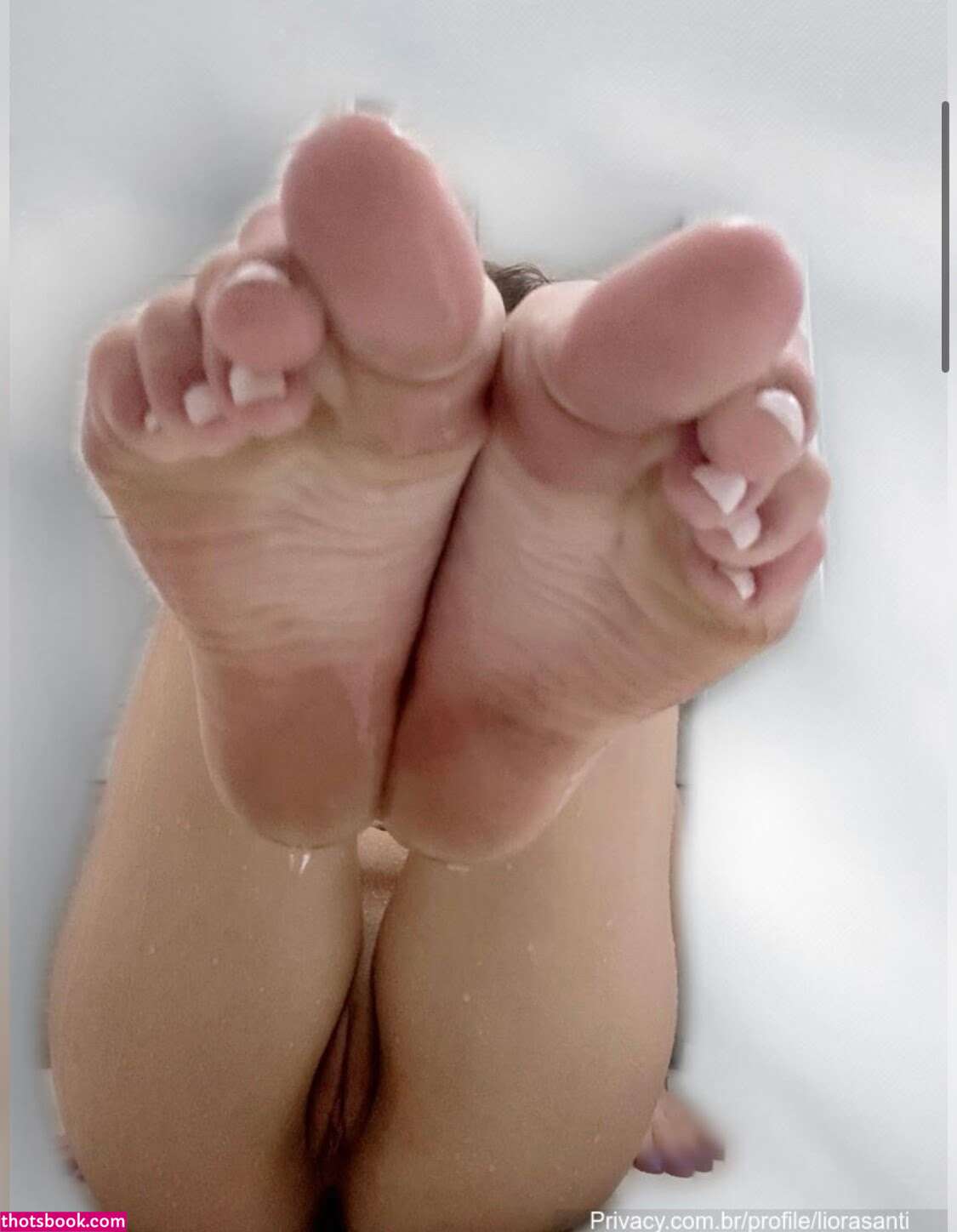 Liora Santi Photo #9