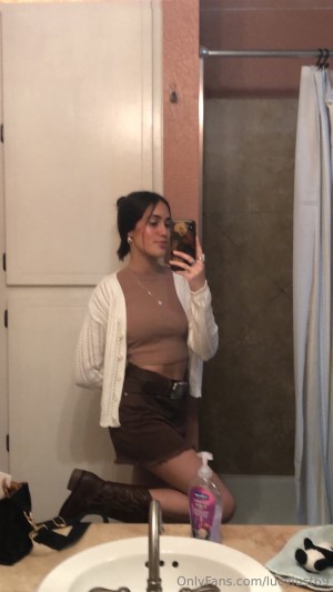 lucylust18 Photo #11