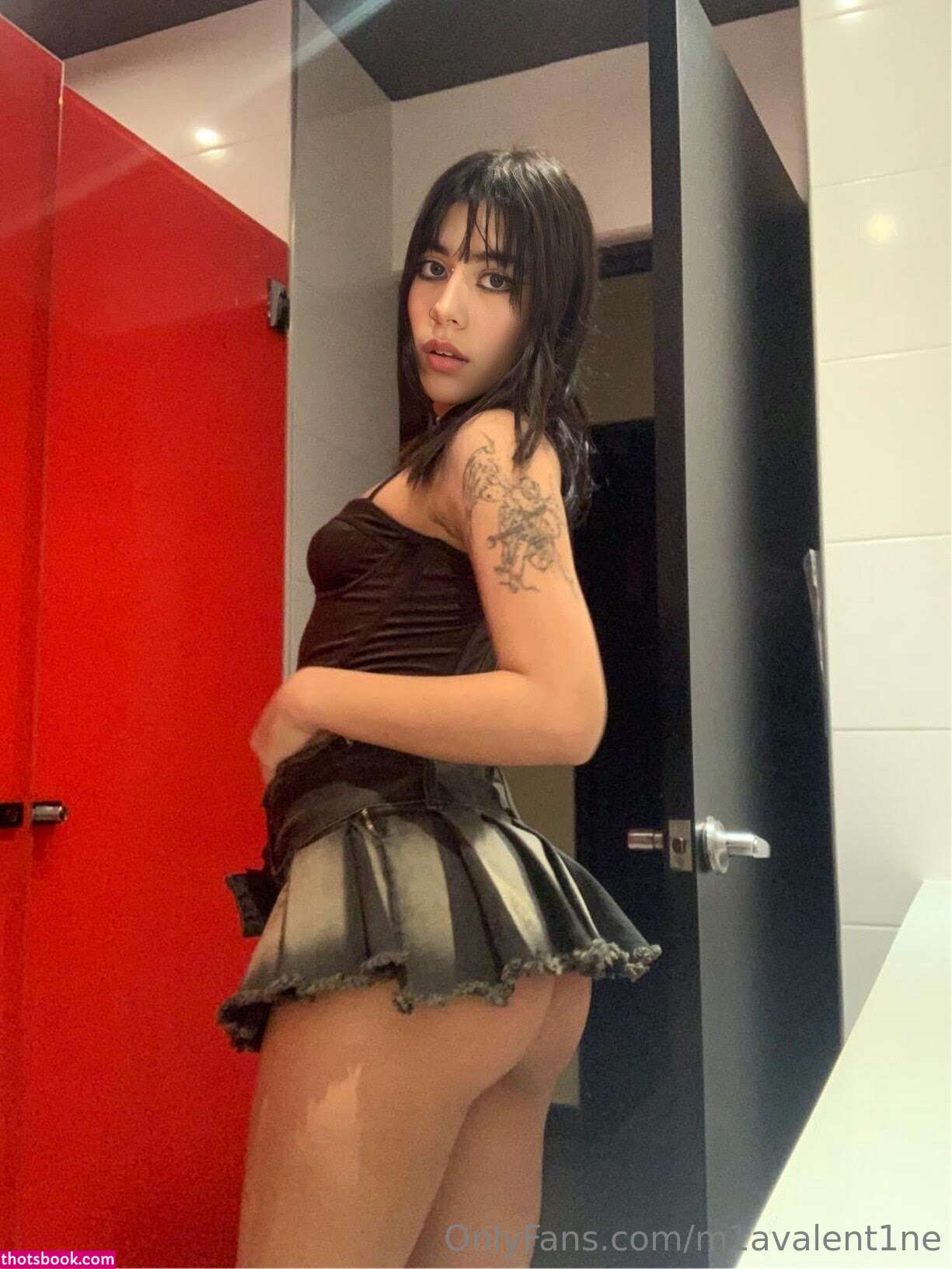 Mia Valentine Photo #237