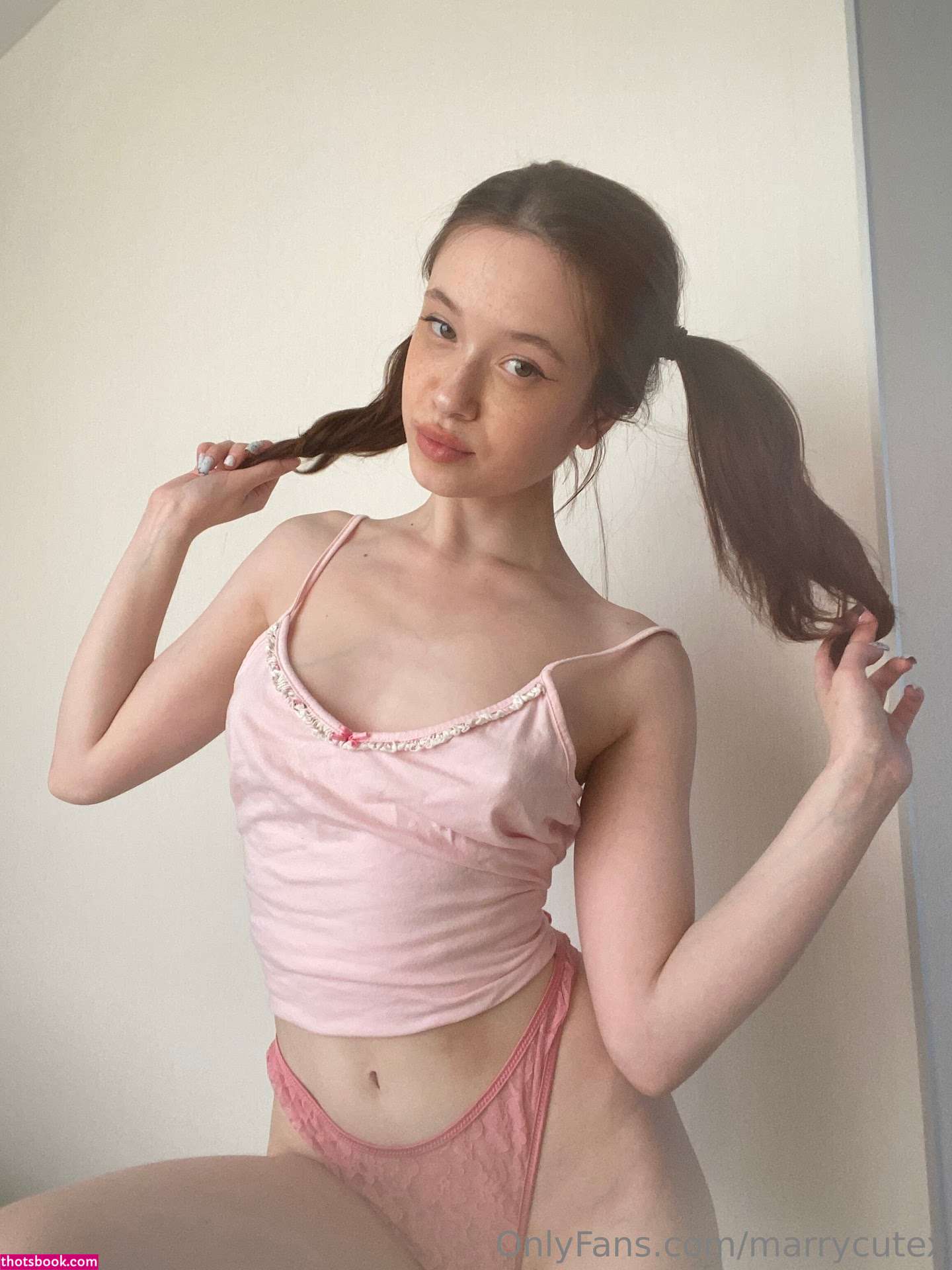 Mary Harper Photo #15